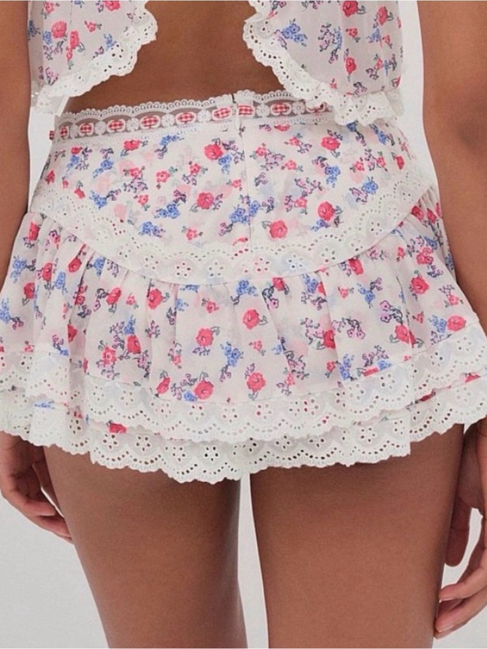 For Love And Lemons Ditsy Day White Mini Skirt with Red and Blue Floral Print - Picture 2 of 8